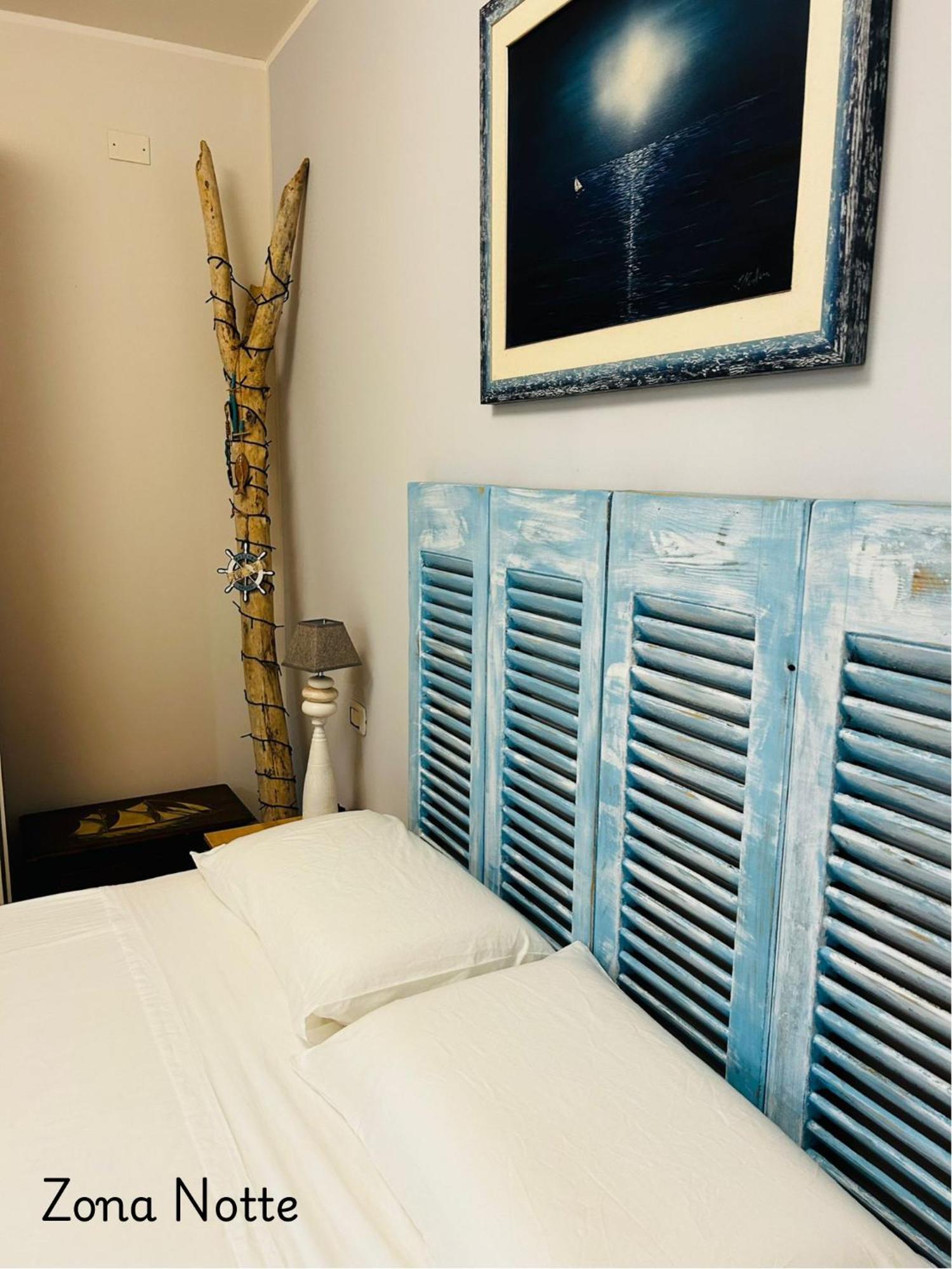 Raggi Di Sole Apartment Барі Екстер'єр фото